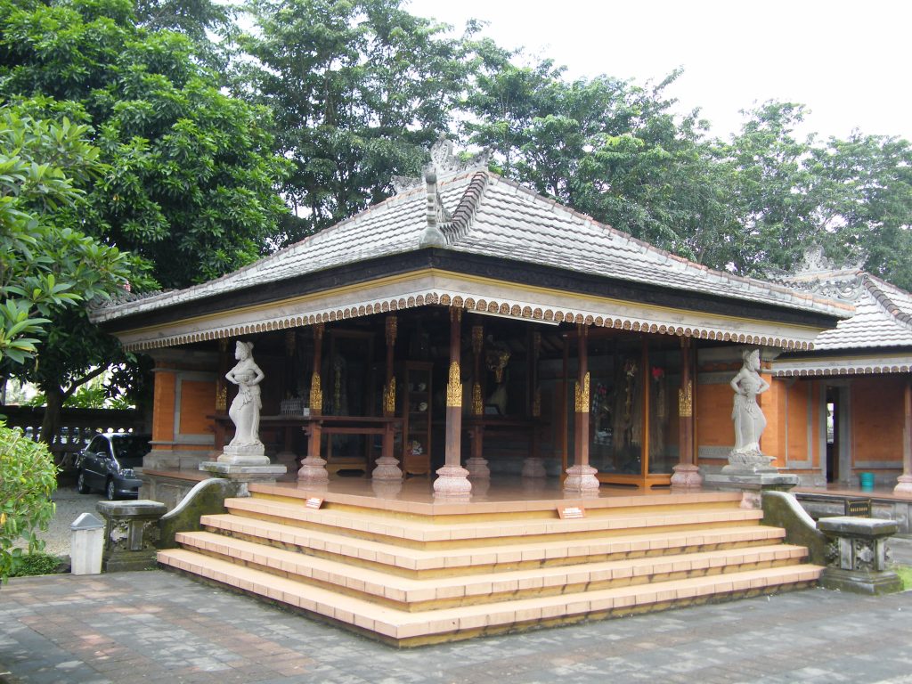 Bale Dauh - Balinese Traditional House